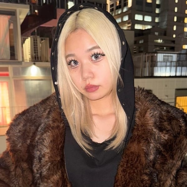 ブロンド デザインカラー ケアブリーチカラー レイヤーカット