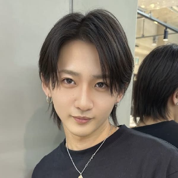 Lond Mirror【ロンド ミラー】のスタッフ紹介。ハル 白髪ぼかし