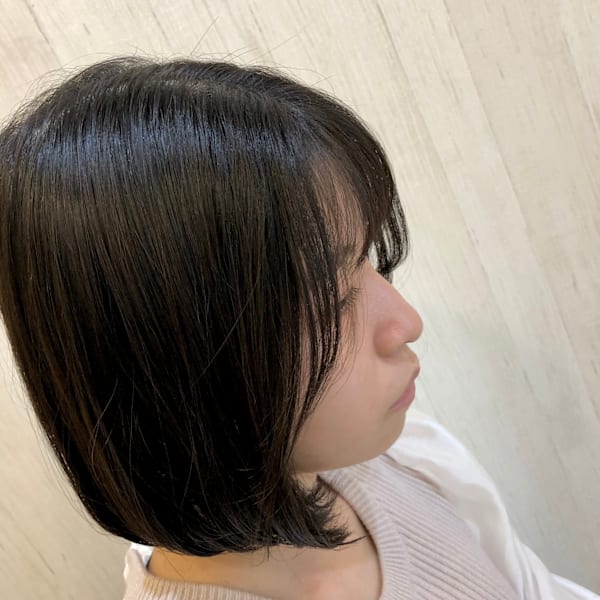 アンニュイ大人かわいい抜け感ボブ