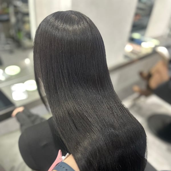 透明感ダークアッシュカラー黒染め/髪質改善/札幌駅