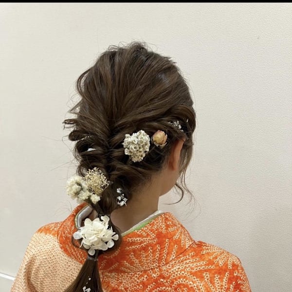 卒業式ヘアアレンジ編み込み編み下ろし