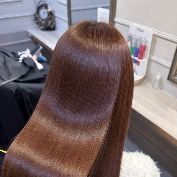 極艶ショコラブラウンストレート