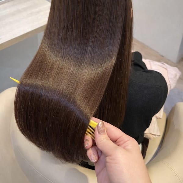 極艶ショコラブラウンストレート