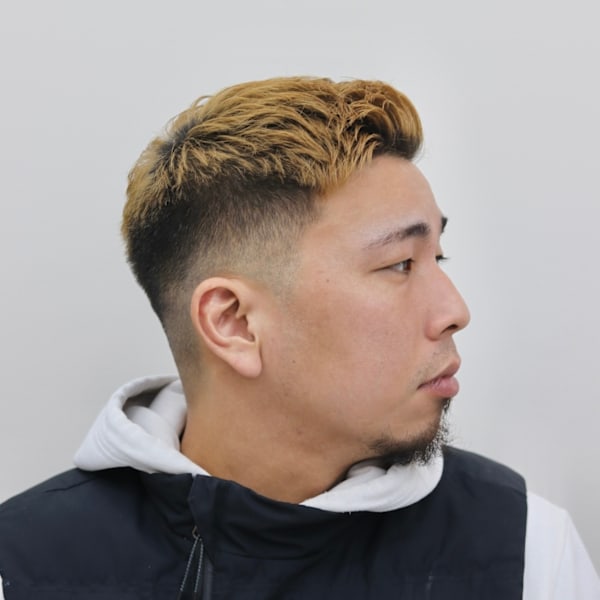 フェザーアップミドルフェード