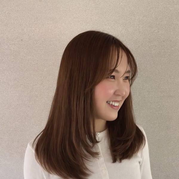 日景 夢来|半個室型美容室 Sourire 室見店