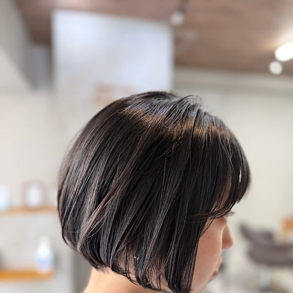 ショート/ボブ/ショートボブ/切りっぱなし/前下がりボブ