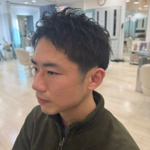 爽やかアップバングショート