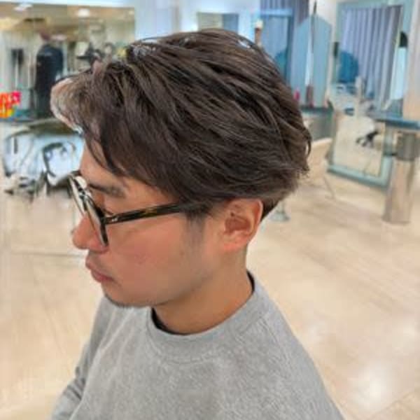 いつでもかっこよく決まる！フェザーショート