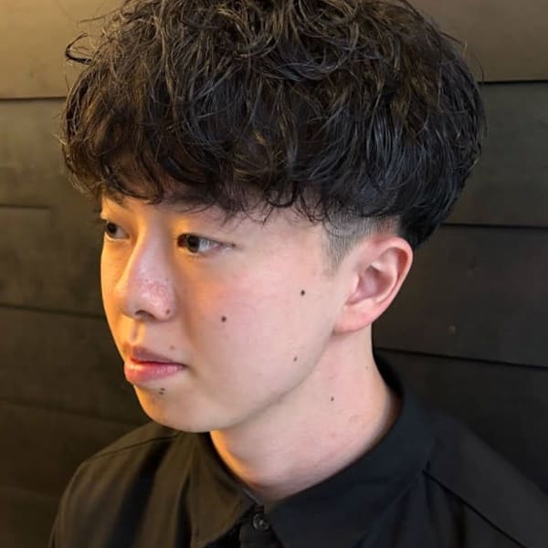 ツーブロック 刈り上げ ニュアンスパーマ メンズパーマ