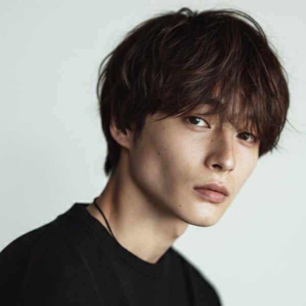 ブラウンカラー メンズカット マッシュ 無造作ヘア 20代