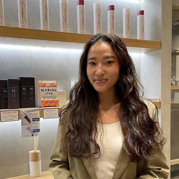 今井 友花|AUBE HAIR lia 国立店 【オーブ ヘアー リア】
