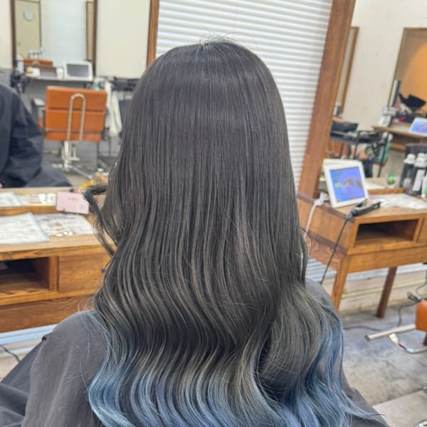 寒色系ライトブルーグラデーションカラー