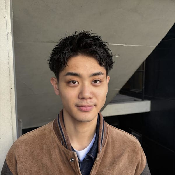 スパイキーショート/黒髪アップバング/アクティブショート|ACT 表参道店