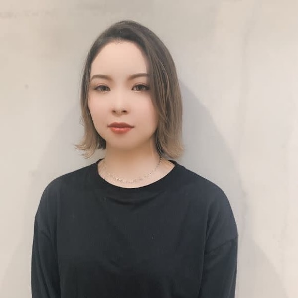 内山 陽奈子|AUBE HAIR tina 本八幡店 【オーブ ヘアー ティナ】