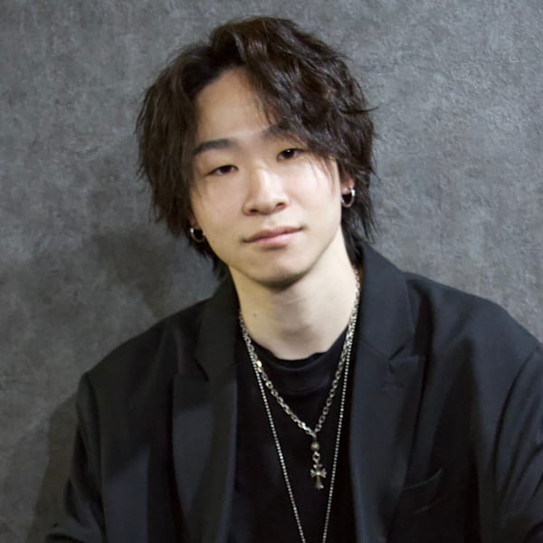 戸兵 吏駒【心斎橋】|men's salon owl心斎橋【メンズパーマ特化メンズsalon】
