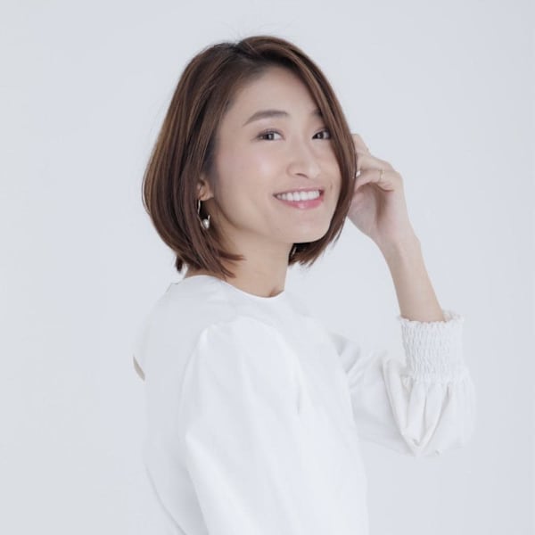 前下がりレイヤーボブ　 30代 40代 50代 　前髪無し|Apiuz Hair 西宮北口