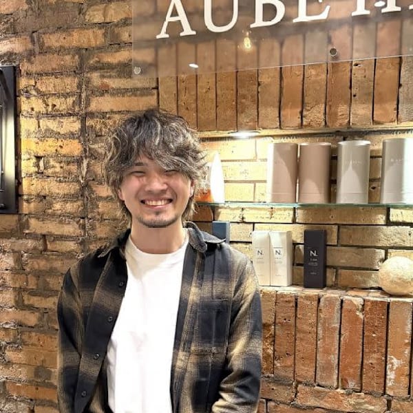 首藤 優弥|AUBE HAIR camelia 枚方店 【オーブ ヘアー カメリア】