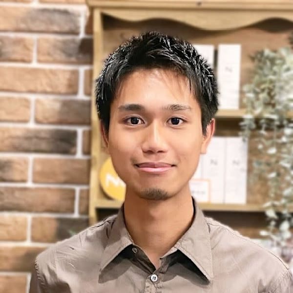 Suzuki yuuya|AUBE HAIR light 明石店 【オーブ ヘアー ライト】