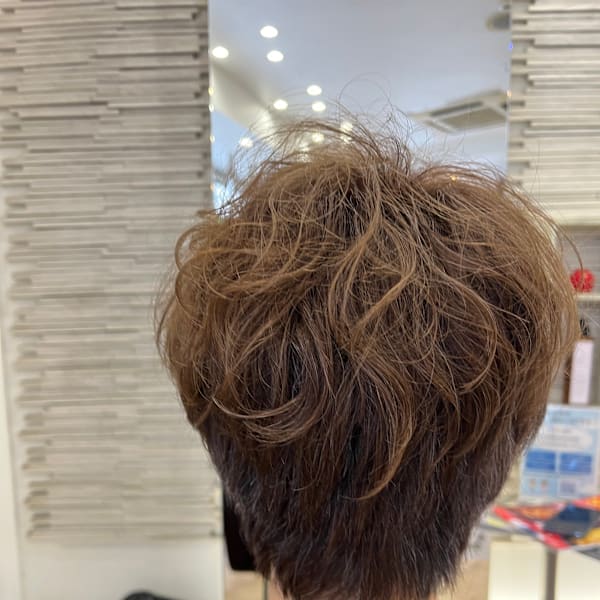 クセ毛を活かしたナチュラルショート