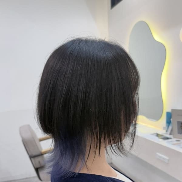 青インナーカラークラゲウルフカット♪あゆむ