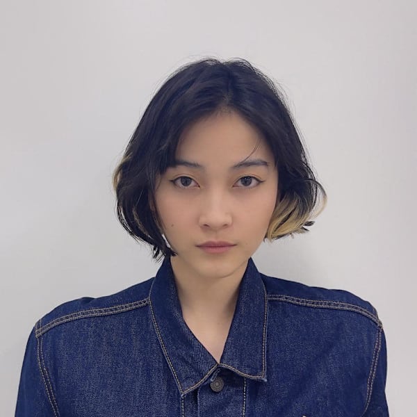 インナーカラーハンサムボブ
