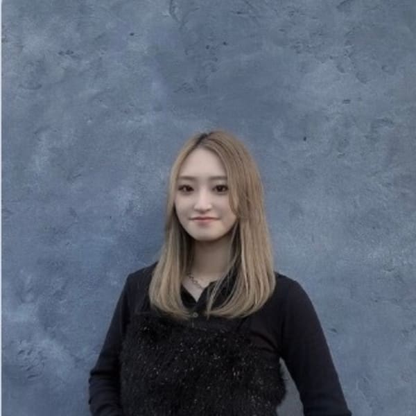 calm eyelashsalon 北野田店【カーム アイラッシュサロン】のスタッフ紹介。ハラ レイナ