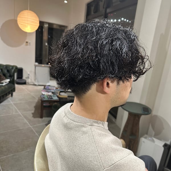 メンズセンターパート×波巻きパーマ