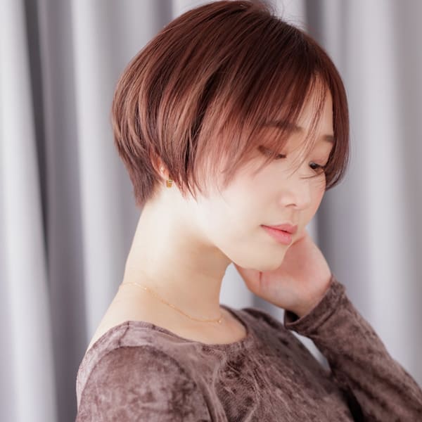 コーラルピンクイメチェン抜け感小顔クールショート20代30代
