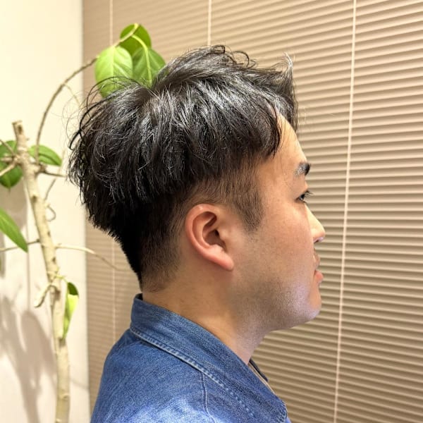 刈り上げアップバング  森