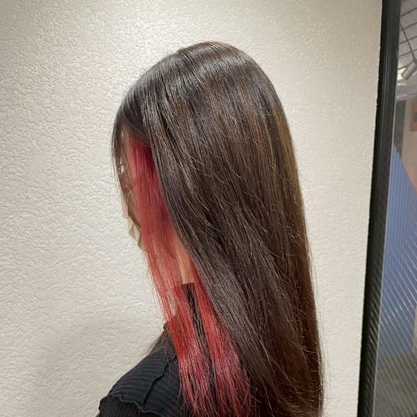 イヤリングカラー赤カラー高発色カラー|agir hair 所沢 【アジールヘア】 所沢プロペ通り店