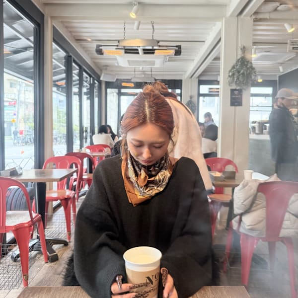 Nail Salon RAYAS【ネイルサロンレイアス】のスタッフ紹介。ユカ