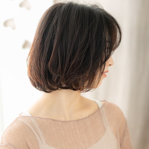 ダークブラウンカーテンバング抜け感ハッシュボブ30代40代