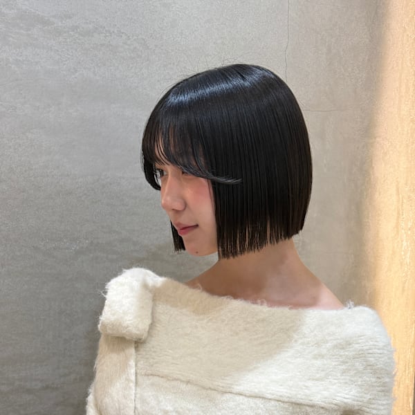 ストン前下がりボブ