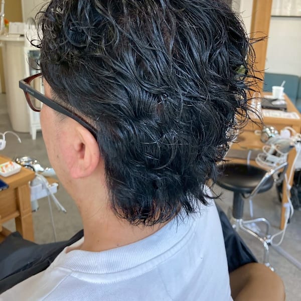 爽やかビジネス！毛流れを楽しむ大人のアップバックスパイラル|STUDIO FUTURO by BEhair
