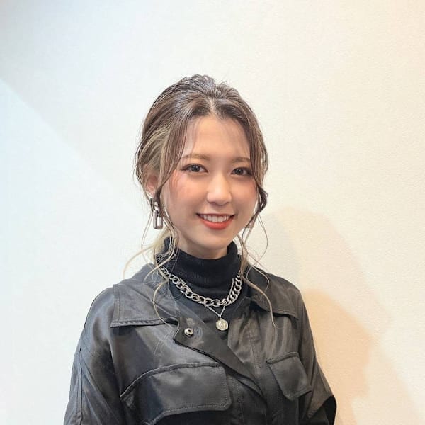 中川 栞|Artis hair design