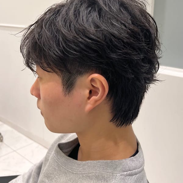 フェザーパーマシースルーマッシュ毛流れセンターパート