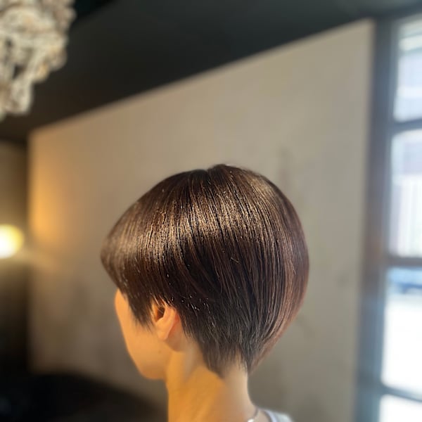 【襟足スッキリ丸みショート】