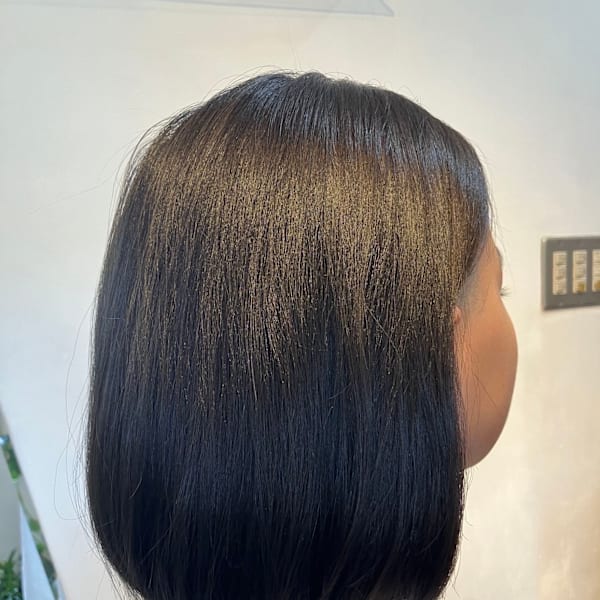 M'ボブ（ツーブロック×刈り上げ）