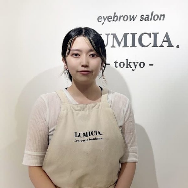眉毛/アイブロウサロンLUMICIA.-TOKYO-福岡天神2号店【眉毛専門店】【マユゲアイブロウサロン ルミシアトウキョウ フクオカテンジンニゴウテン マユゲセンモンテン】のスタッフ紹介。チナ マユ