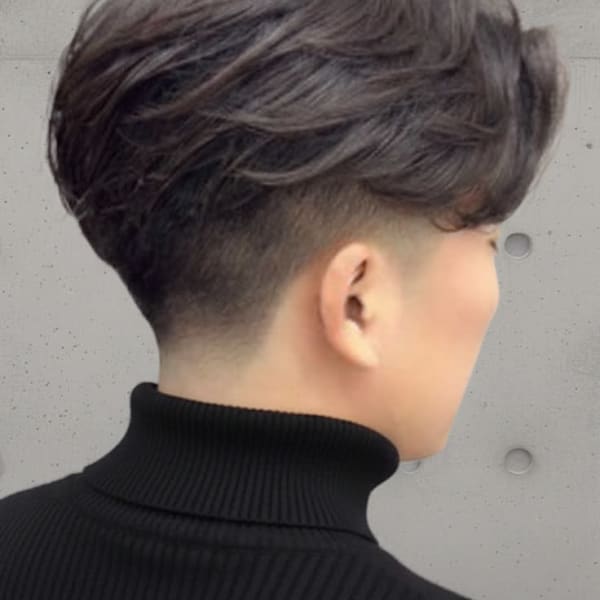 メンズ テーパーフェード×フェザーパーマ ビジネス◎|True Trust un 下石田店