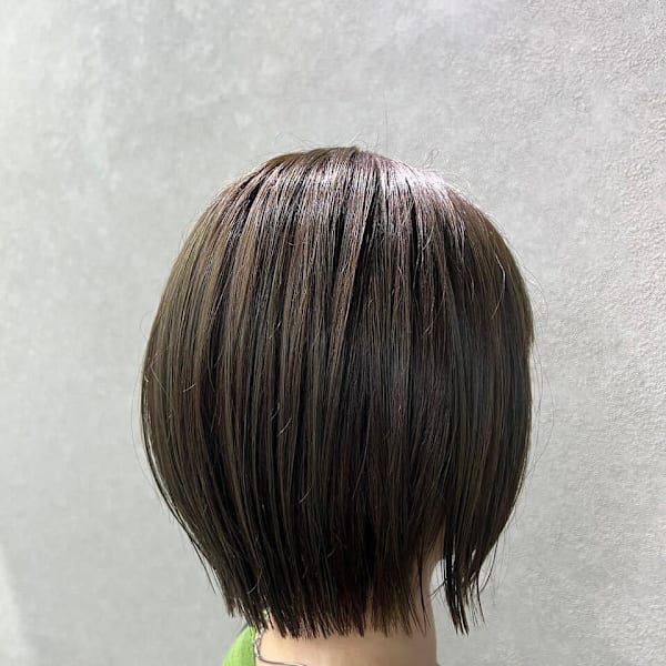 透明感オリーブグレージュ【担当：山本】|newi 町田