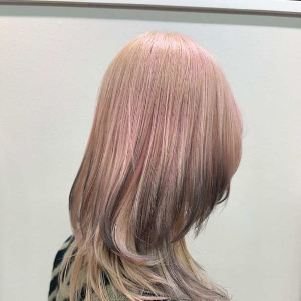 春人気！ピンクベージュ×裾カラーのレイヤー/ルーツ