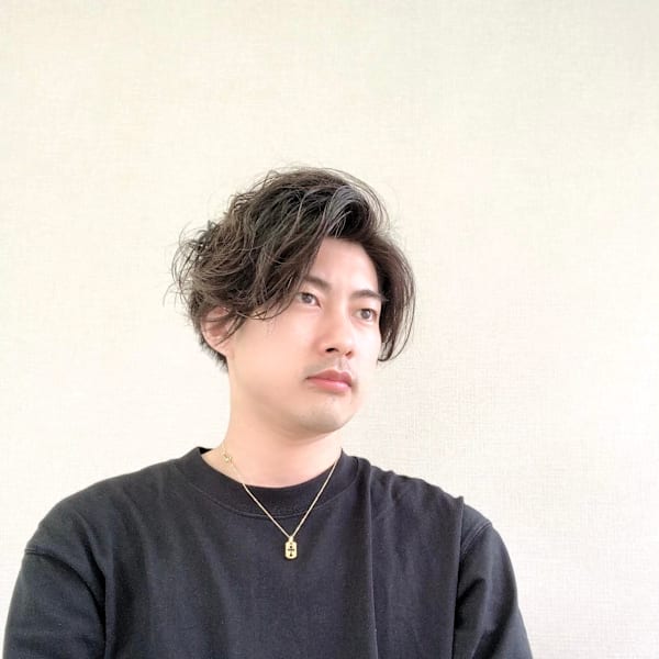 AMOUR【アムール】のスタッフ紹介。トモユキ