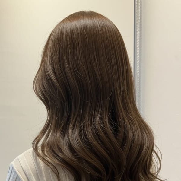 【＋ONE 自由が丘】ミディアムレイヤー×クリアベージュ