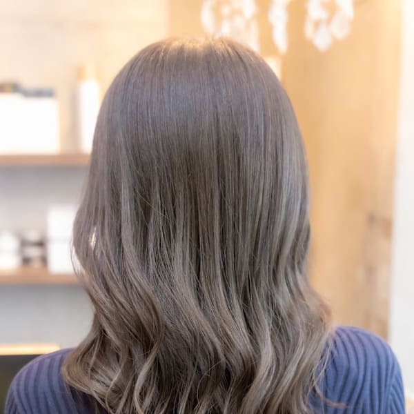 ♪オリーブグレー小顔レイヤーカットクラゲヘアーココアベージュ