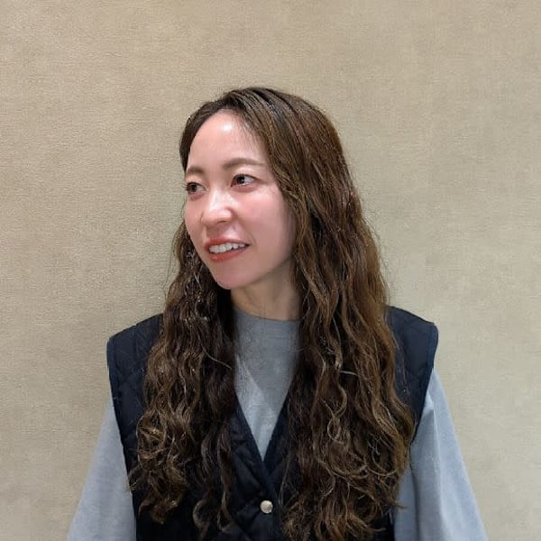 Yuumi |ReFa認定プレミアムサロン 全席個室美容室 Zina西荻窪 髪質改善&ヘッドスパ