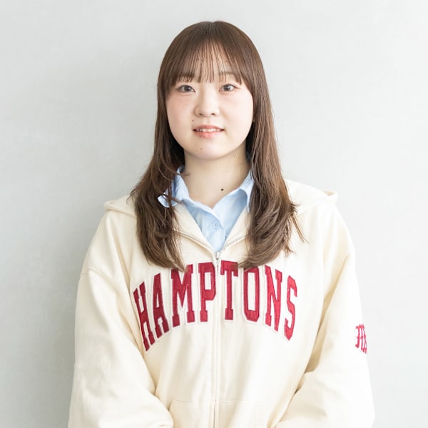 mulah【ミュラ】のスタッフ紹介。齋藤　陽菜