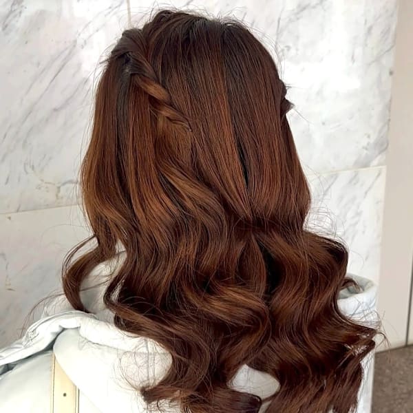 巻き髪 ゆる巻き ヘアセット ロングヘア ハーフアップ