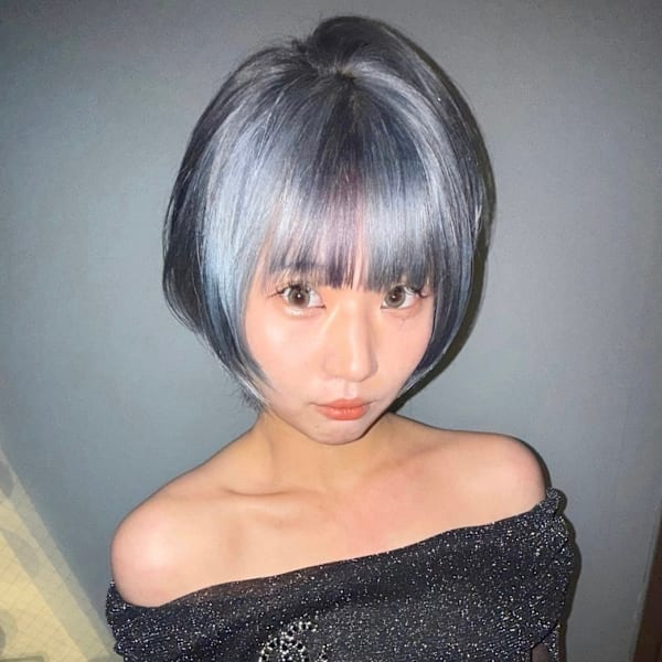 ブルーシルバー　デザインカラー　ケアブリーチカラー　姫ウルフ