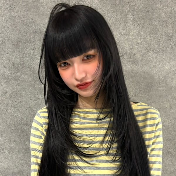 黒髪 ロングレイヤー 韓国ヘア 顔周りカット 前髪カット|CAPA central 天神・大名店